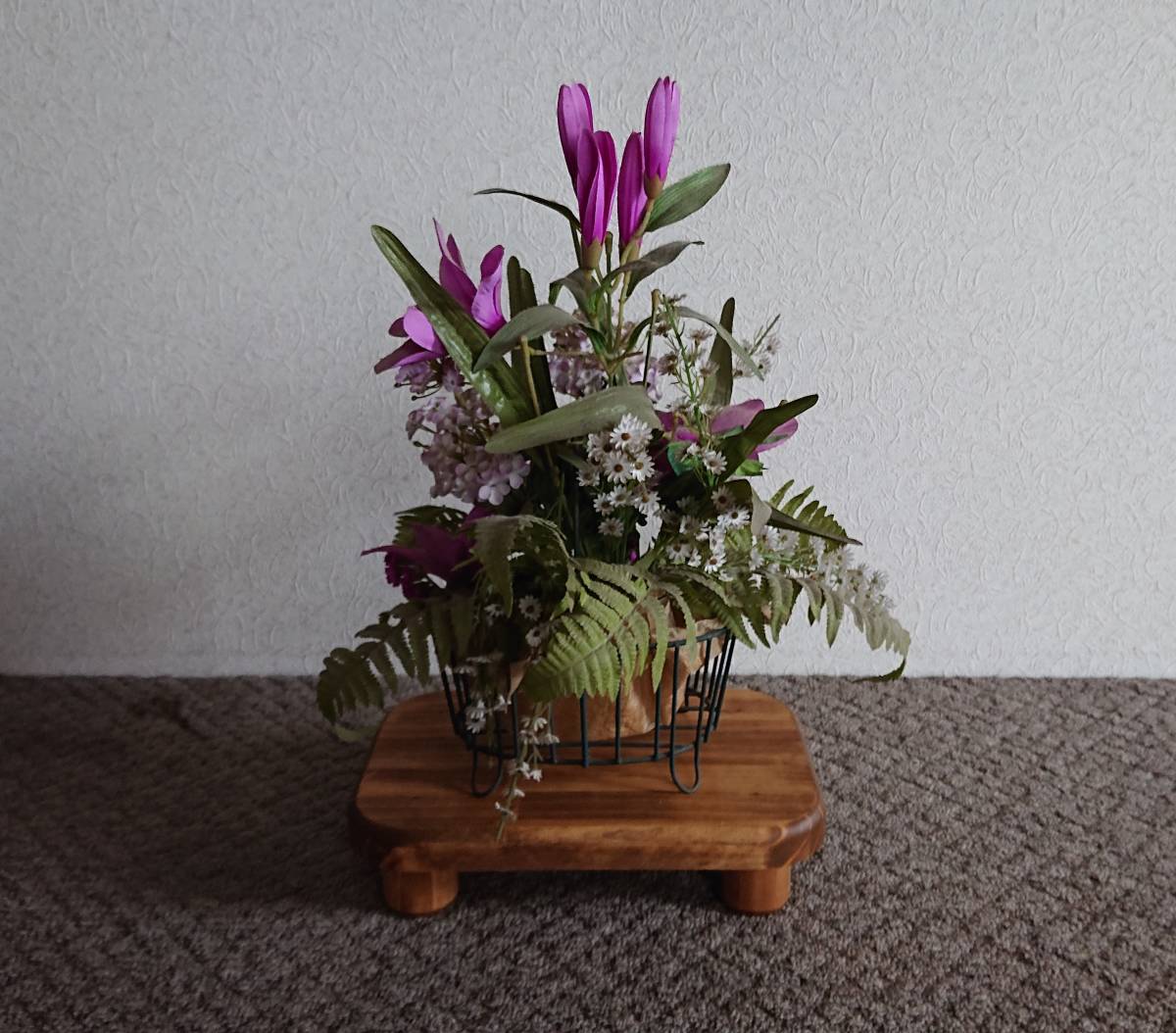 ☆ハンドメイド 格安 小さい  テーブル  花台 ちゃぶ台 オスモカラー チーク色☆☆拍卖