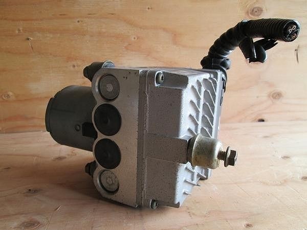 ローバー・6 623SLi ABS ブレーキ アクチュエーター ★拍卖