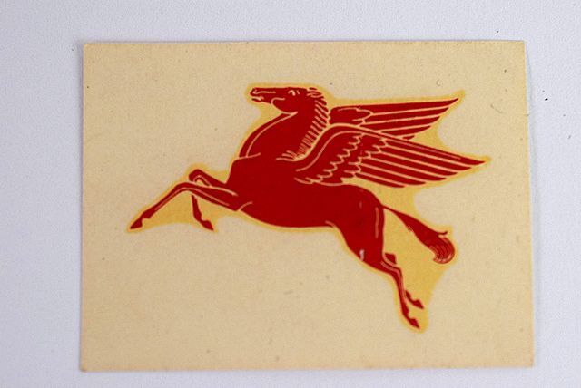 NOS レア! 1950's Mobil モービル ビンテージ 水貼り デカール 検 BUCO オイル bates ハーレー トライアンフ beck ナックル BELL 500TX 所拍卖