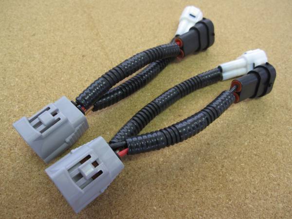 ★☆♪格安いいね♪ZVW30 プリウス 後期HIDヘッドライトへの変換ハーネス♪☆★拍卖