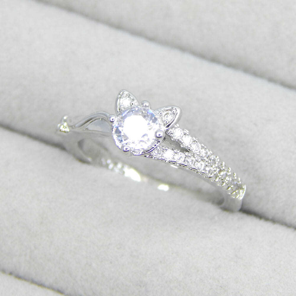 再入荷★残り1点★極上の逸品 絢爛 限定 12号 猫ちゃん CZダイヤモンドリング レディース 指輪 シルバー925 プラチナ仕上 ジルコニア拍卖