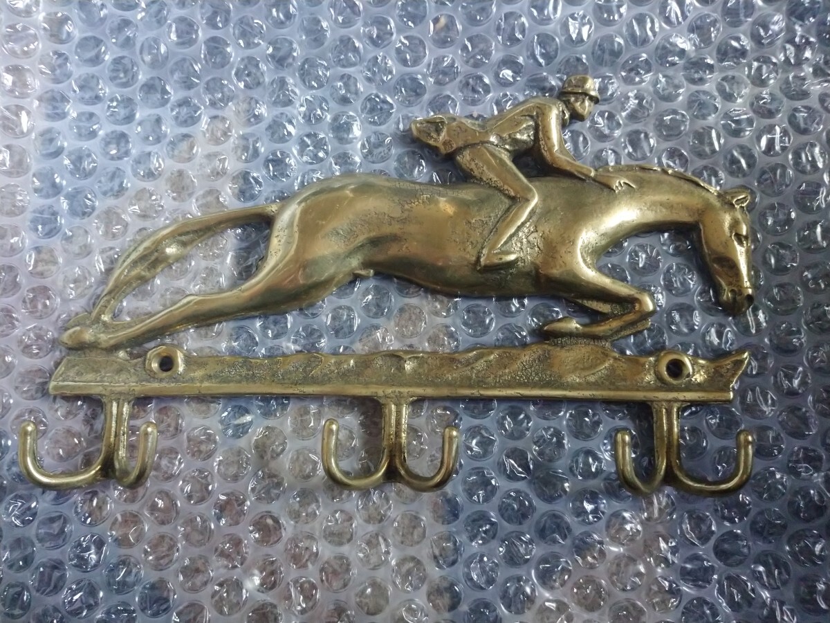 【アンティーク】3連 キーフック 馬術 真鍮製 / 金属製 キーハンガー 馬 乗馬 壁掛け ビンテージ雑貨 拍卖