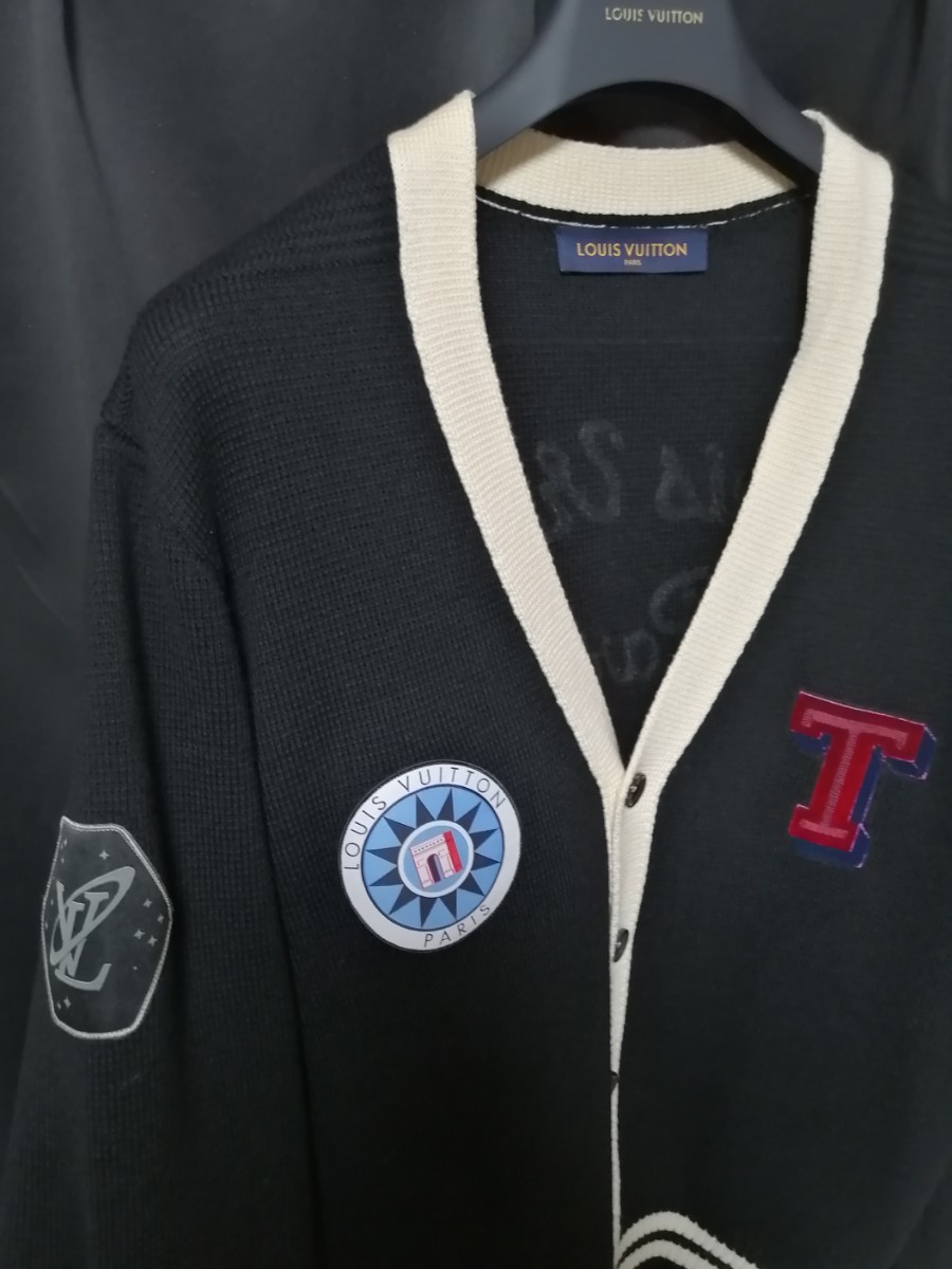 XLサイズ絶版全世界で1点のみ唯一1人だけの為のVIP限定ルイヴィトンオーダーメイド伝説の様々ワッペン最高級ウールモノグラムカーディガン拍卖