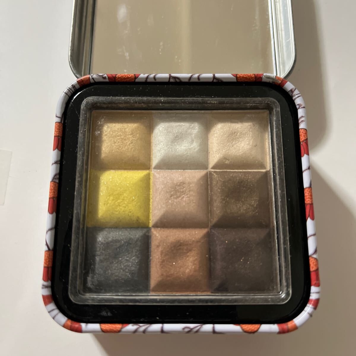 シーツリーアート キューブナインカラーズ(アイカラー)CNE05 ブラウン系 アイシャドウ アイカラー拍卖