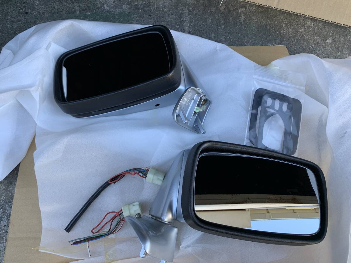美品 新品ガスケット付き ポルシェ 911 964 純正ドアミラー左右セット ノーマル戻しに!前期 ダイキャスト拍卖