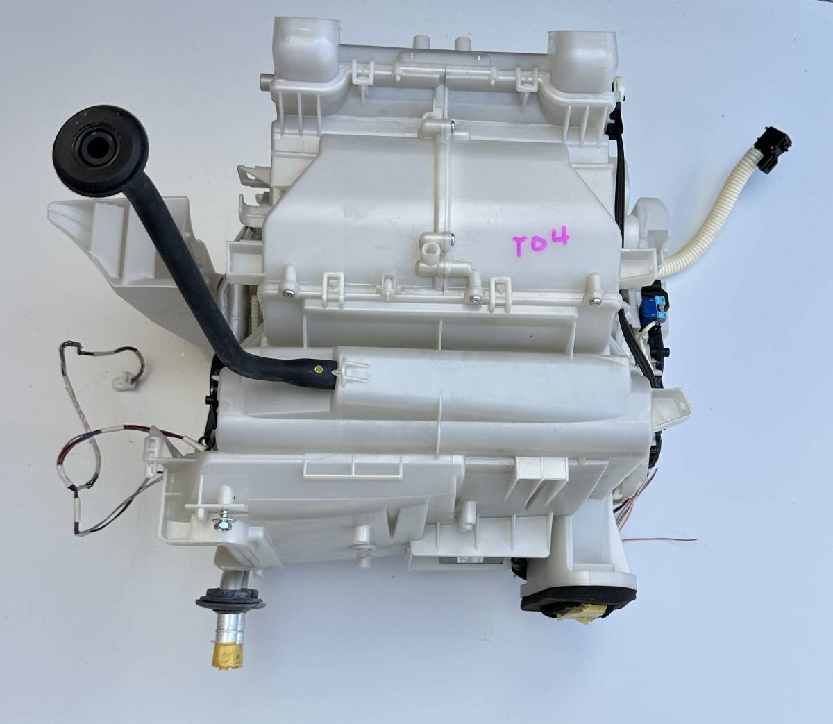 TO5 / ESTIMA / エスティマ / ACR50W / 2AZ-FE / FWD / エバポレーター クーラーユニット AC / cooler unit拍卖