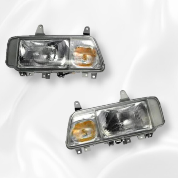 いすゞ ギガ 840 320フォワード ランプ ライト 純正タイプ ヘッドライト ヘッドランプ キャビンライト 左右セット 日本光軸 日本仕様 新品拍卖