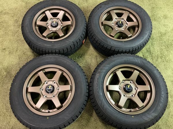 送料無料 スタッドレスセット フェニーチェ RX5 トーヨータイヤ ウィンタートランパス TX 215/65R16 200系 ハイエース ブロンズ拍卖