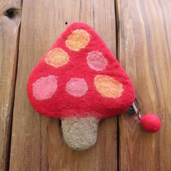 〓 新品 〓 フェルト ポーチ 〓 キノコ 茸 ハンドメイド 小物入れ エスニック アジアン アジア ネパール おしゃれ 〓T109拍卖