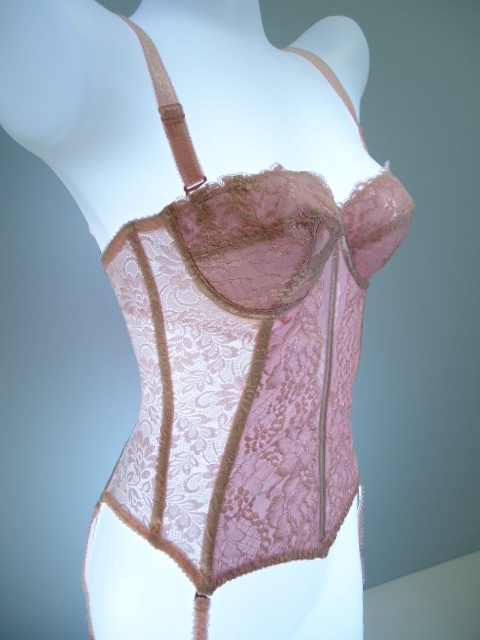 【KCM】body3-H65★新品★recit ビーマインド 高級補正 スリーインワン・ボディーシェイパー サイズ: H65 フェアリーピンク拍卖