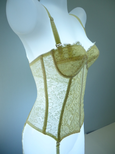 【KCM】body8-G60★新品★recit ビーマインド 高級補正 スリーインワン・ボディーシェイパー サイズ: G60 ブロン拍卖