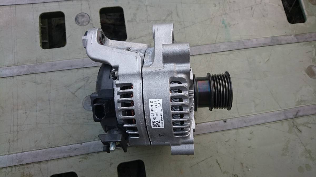 BMW/F20/F21/F22/F23/F30/F31/F32/F33/F36/オルタネーター/180A/デンソー製/12318645325/12318648045/17000km拍卖