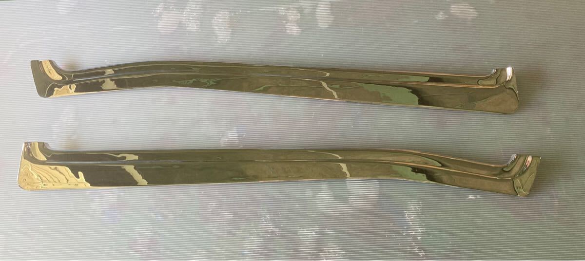 キズ有り特価! いすゞ2t 07エルフ ハイキャブ 標準車 ドアメッキカバー (R&L)拍卖