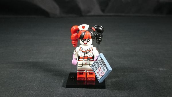 【現状品】『LEGO Dimensions(レゴ ディメンションズ) ミニフィグ バットマンムービー ハーレイ・クイン 看護師 71017』拍卖