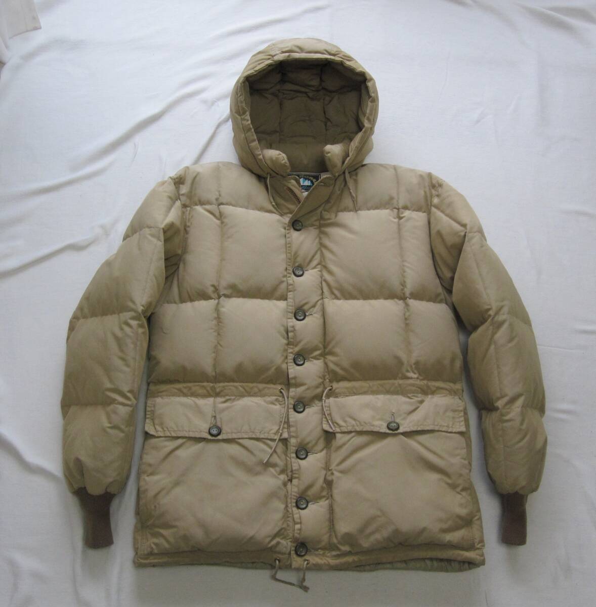 ☆60's エディーバウアー カラコラム ダウンパーカー (M) Eddie Bauer / 日の出タグ / ダウンジャケット vintage ビンテージ / 60s拍卖