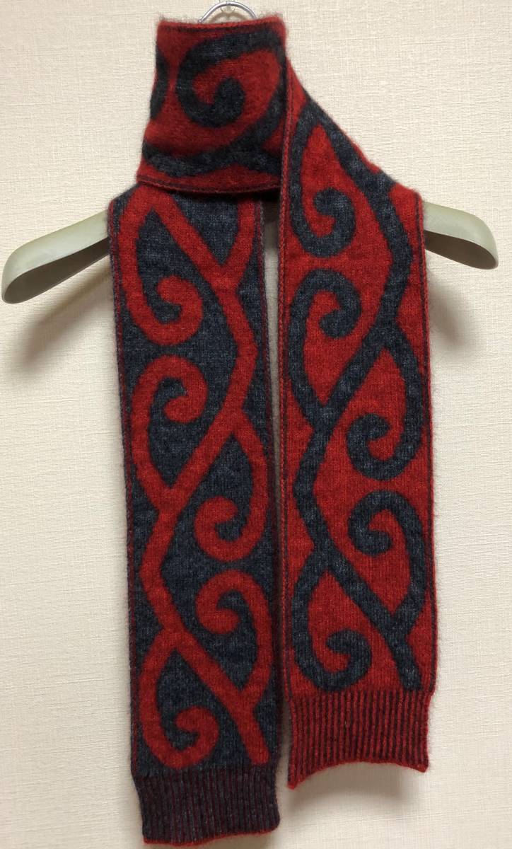 ニュージランド 購入の赤色柄ポッサムメリノウールマ混フラー新品格安即決 拍卖