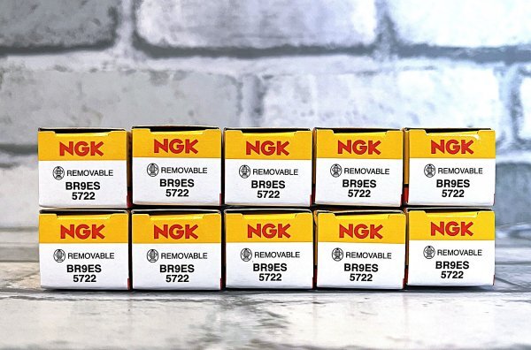 NGK BR9ES (5722) 10個セット 新品 送料込 カワサキ KR-1 ('88~) KR250B 適合拍卖