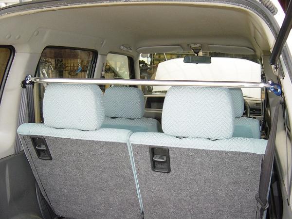 ワゴンR(CT21、51系)用 リヤピラーバー(新品箱入り、税込み)拍卖