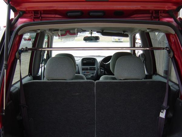 プレオ(RV,RA1,2系)真っ直ぐストレートタイプ リヤピラーバー (新品箱入り、税込み)拍卖