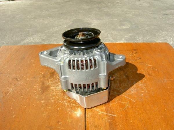 ミラ/L200系、オプティ/L300系用オルタネーター(ダイナモ)リビルト品 100211-9351、27060-87206拍卖