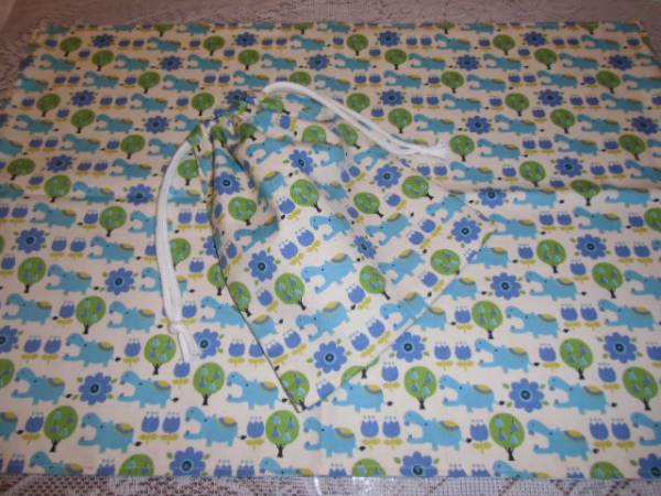 NO.110 大判裏付ランチョンマット&巾着 ハンドメイド 40x60拍卖