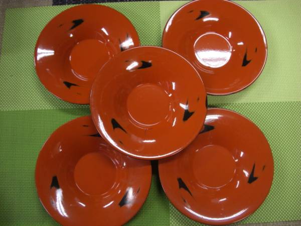 送料無料!【即決】ちょっと大きめ 根来柄樹脂製 茶托5枚組 3組16枚迄可拍卖