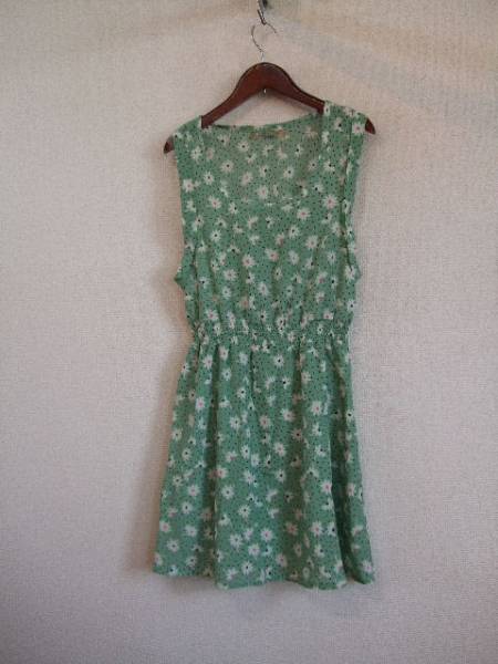 FREESMART緑花柄ノースリーブミニワンピ(USED)41515)拍卖