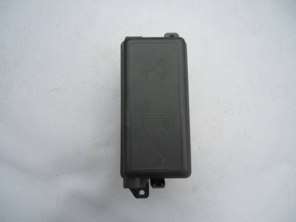 ★BMW MINI ミニ R50 RA16 エンジン側 リレーヒューズボックス★拍卖