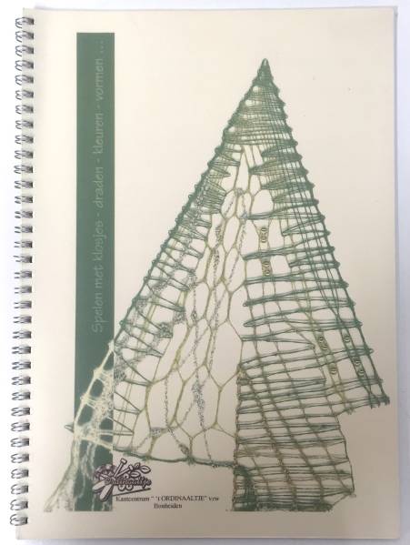 送料無料■ARTBOOK_OUTLET■ N3-015 ★ ボビン レース 激レア ベルギー 貴重 図案集 Spelen met klosjes - draden - kleuren OIDFA拍卖