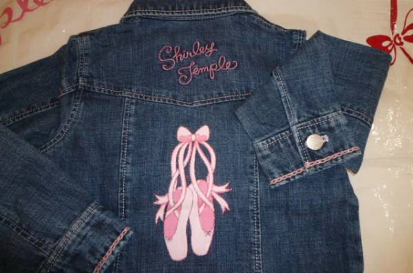 新品タグ付きシャーリーテンプルデニムジャンパー110cm拍卖