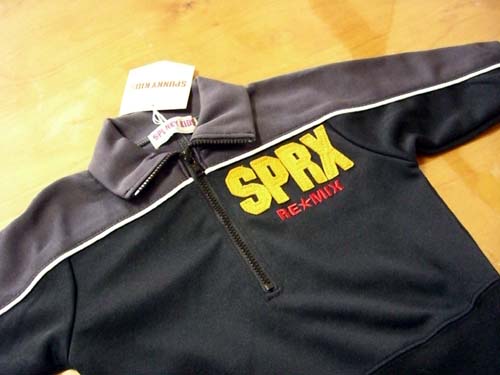 ● 新品タグ付!SPUNKY KIDS パーカ ジャケット拍卖