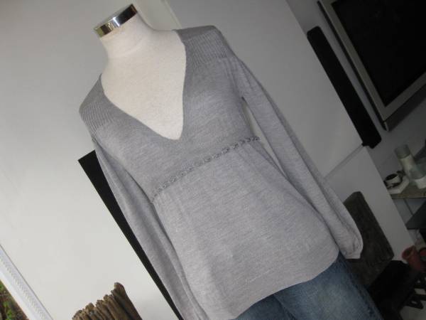 YSLイブサンローランの完売ニット☆エレガント!拍卖