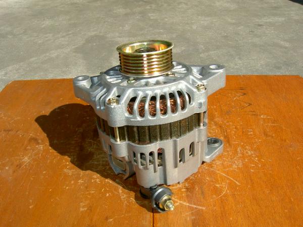 ラルゴ、W30用オルタネーター(ダイナモ)リビルト品 A2T38091,LR190-732,23100-5C010,23100-6C000拍卖