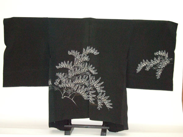 長めの丈で楽しんでおはおり下さい黒絵羽織新品拍卖