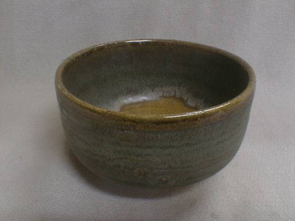 落款 深い釉柄 筒型 茶碗 7.5x12.7cm 和風陶器製 茶道具拍卖