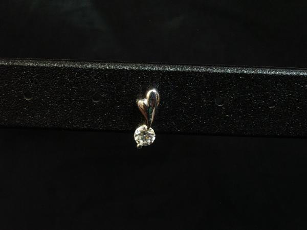 新品 SILVER925 ピアス 2個セットキュービックジルコニアハート7拍卖