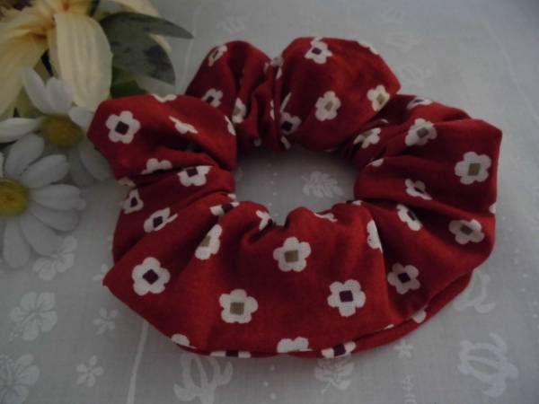 ★シュシュ★ ●和柄●いろは小紋●梅●赤系●拍卖