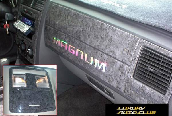 05-08 2005-2008 ダッジ マグナム SRT8 用 ウッドパネル76ピースセット カーボン ロゴ入り 各色 内装パネル エアロ 高品質 専用設計拍卖