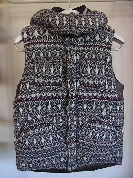 ホワイトマウンテニアリング ダウンベスト ウィンドストッパー 0拍卖