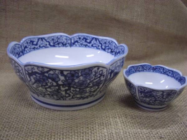 【即決】小鉢刺身鉢梅図柄15.5cm醤油小鉢付き 1組~ 9組迄可拍卖