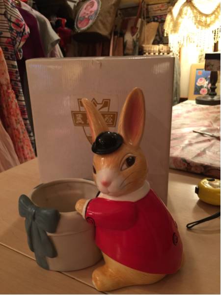 seto CRAFT 陶器のウサギのレトロな植木鉢入れ拍卖