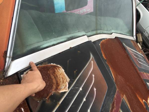 ★☆ 69y シボレー カプリス 部品取り リアガラス 下 モール ※ご落札前に部品の状態をお問い合わせ下さい。 ☆拍卖