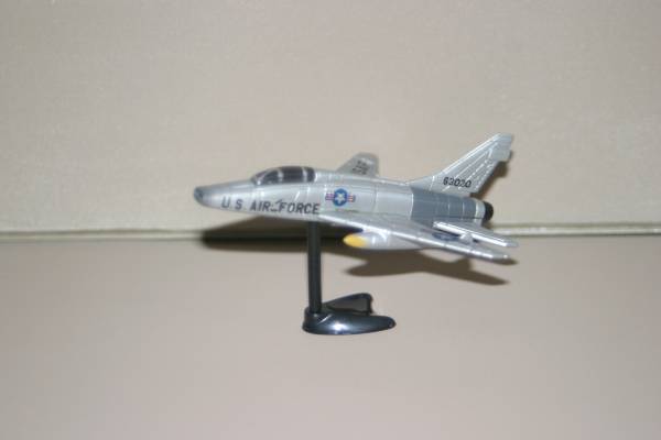 チョコエッグ F-100D スーパーセイバー拍卖