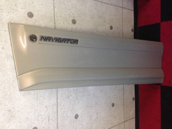 ★☆ 99y リンカーン ナビゲーター ドア パネル 左前 ロッカーパネル ☆拍卖