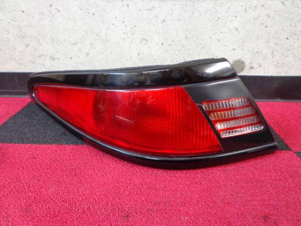 ★☆ 98y リンカーン マーク8 マークⅧ テールレンズ コーナー 左側 ☆拍卖