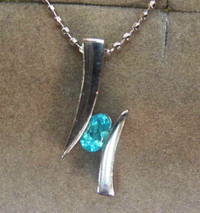 レア!上質【パライバ:トルマリン】0.151c・消費税・送料等込み・Pt900枠・Pt850製:45cmフリー・新品・本物拍卖