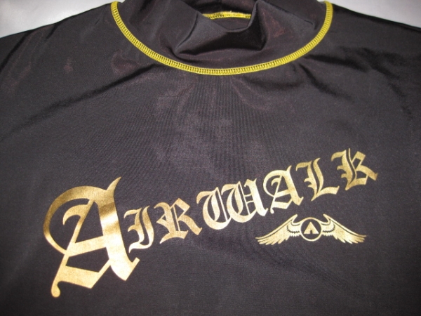 ★新品/タグ付★AIR WALK★半袖ラッシュガード/黒×金色★LL★拍卖