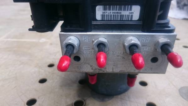 ジャガーXタイプ/ABS/6X43-2C285-AA/C2S44754/61000km拍卖