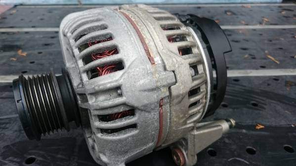ゴルフ5/ゴルフ6/トゥーラン他/オルタネーター/06F903023F//66000km拍卖