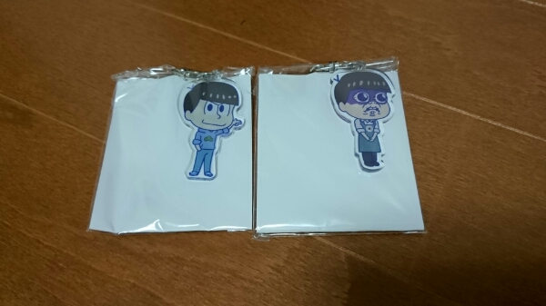 a おそ松さん TINYアクリルキーホルダー シークレット カラ松 r拍卖